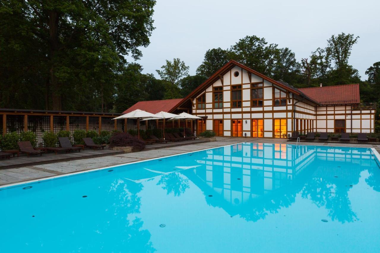 Hotel Gut Klostermuehle Natur Resort & Medical Spa Alt Madlitz Exteriör bild