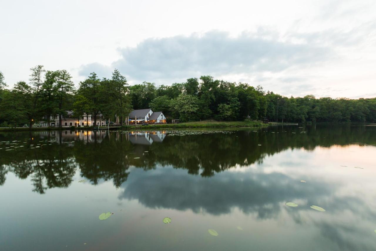 Hotel Gut Klostermuehle Natur Resort & Medical Spa Alt Madlitz Exteriör bild